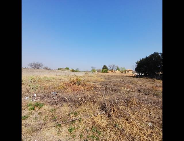 2,190M² VACANT LAND FOR SALE IN HENLEY ON KLIP